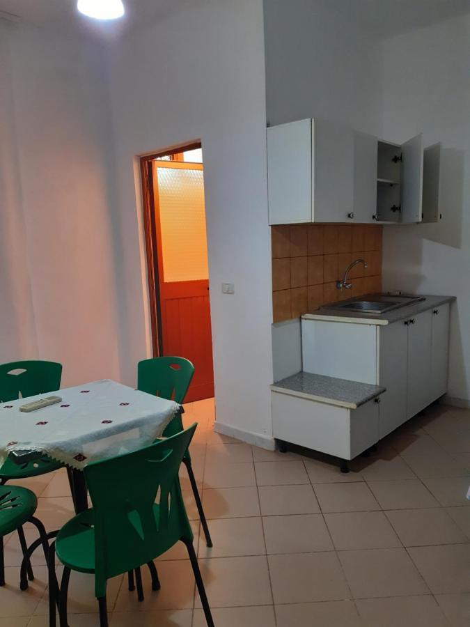 H&A Guest House Golem  Esterno foto